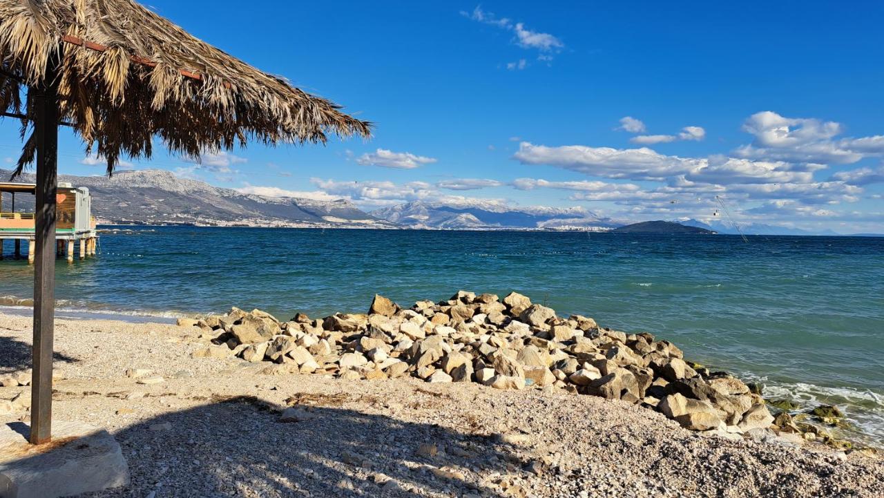 Holiday Apartman Kaštela Esterno foto