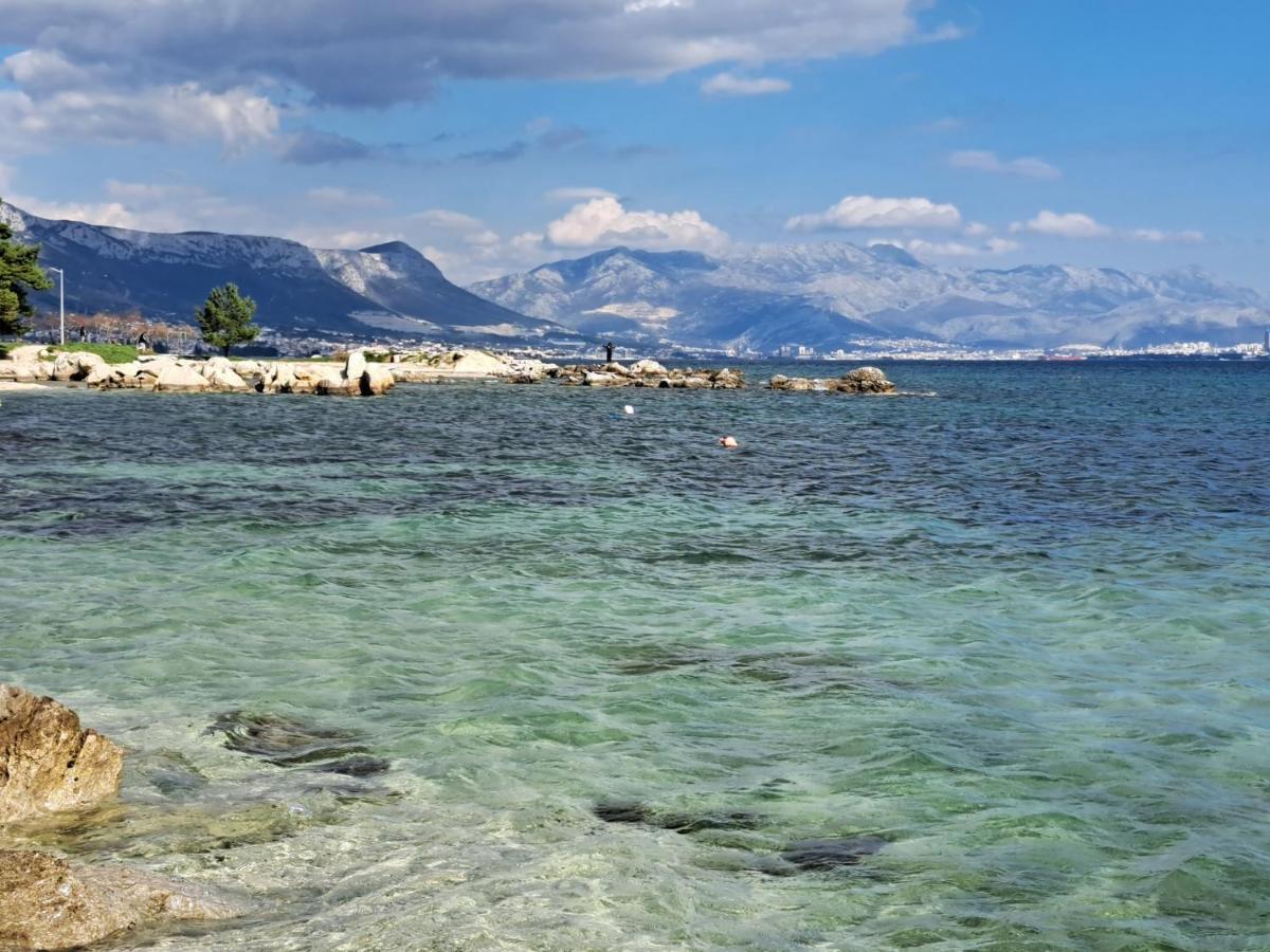 Holiday Apartman Kaštela Esterno foto