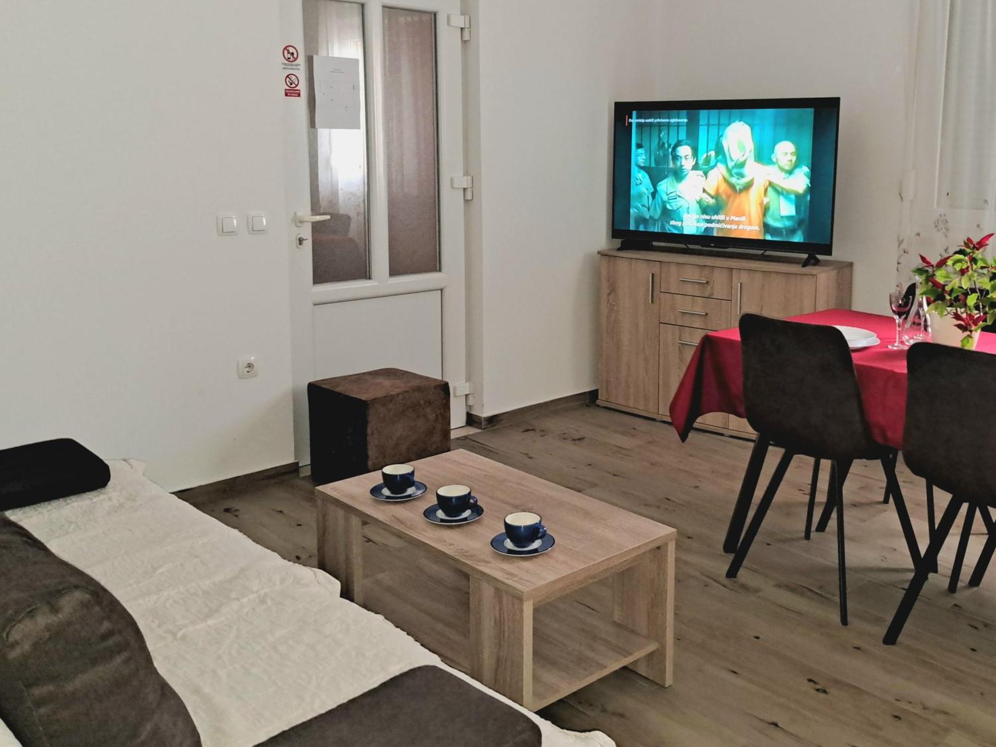 Holiday Apartman Kaštela Esterno foto